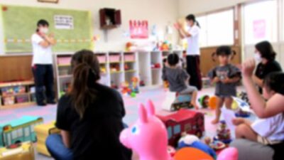 親子でワクワク！楽しさあふれる子育て支援センターへようこそ！